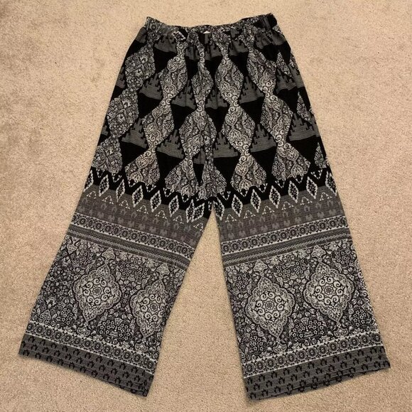 Mlle Gabrielle. Size 2X. Wide Leg Stretch Pants. Border Print. Elastic. B8 - Picture 1 of 3